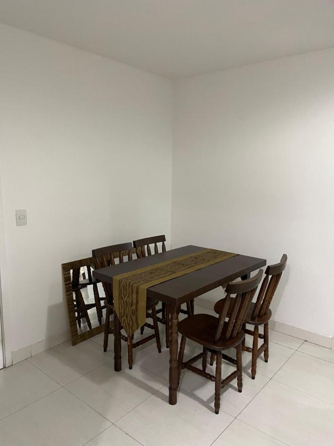 Apartamento Com Varanda E Piscina Cabo Frio Buitenkant foto